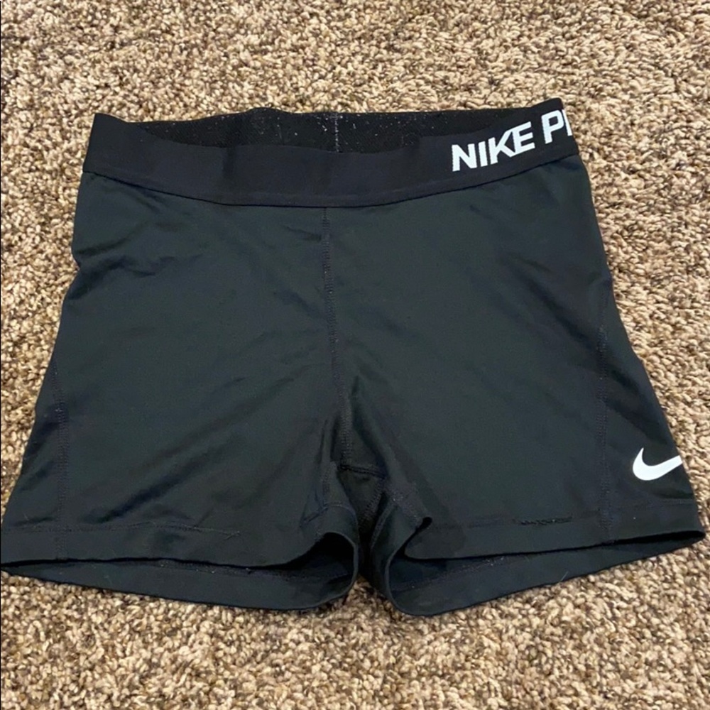 Nike pros, youth